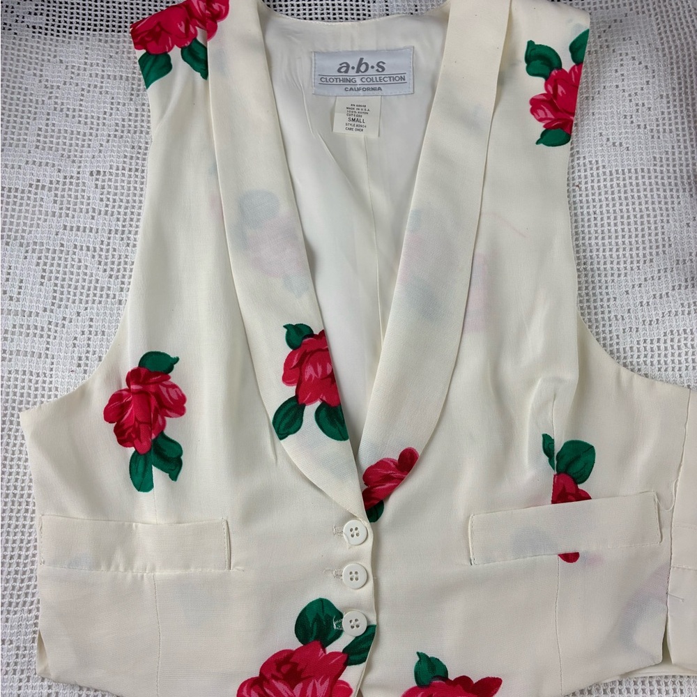 Floral Cream Vest with Red Roses A.B.S California vintage vest